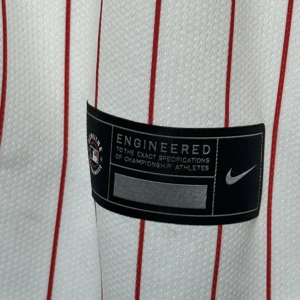 JT Realmuto White Phillies Men's Stitched Jersey Large -Issues